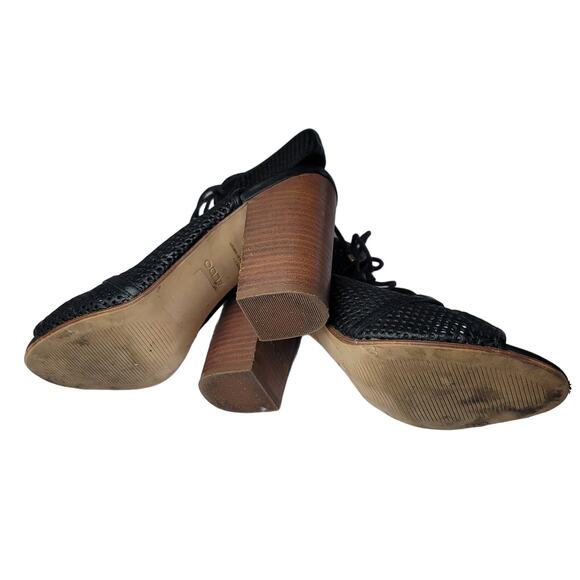 Aldo Alicya Perforated Lace Up Open Toe Block Heel Sandal, Size 8, EUC - Picture 8 of 11